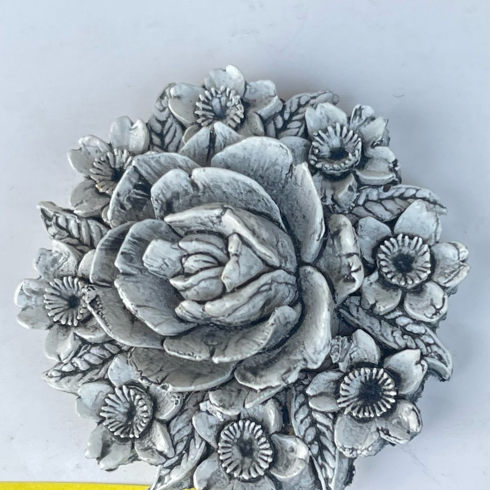 Brooch